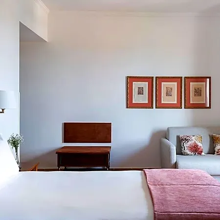 De Hotel 4*